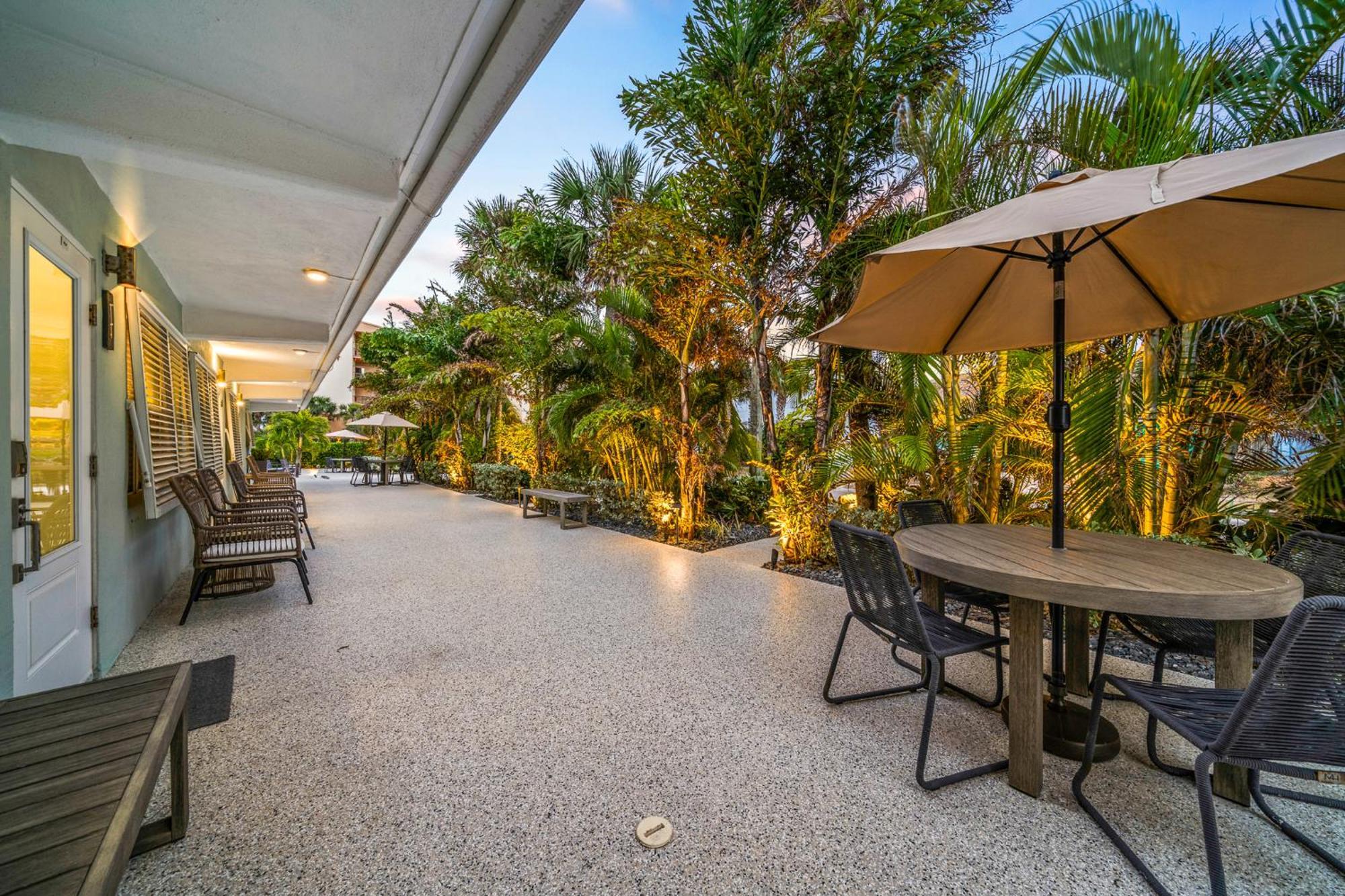 Wonderful Place Wprivate Patio Next To The Beach Cocoa Beach Exterior foto